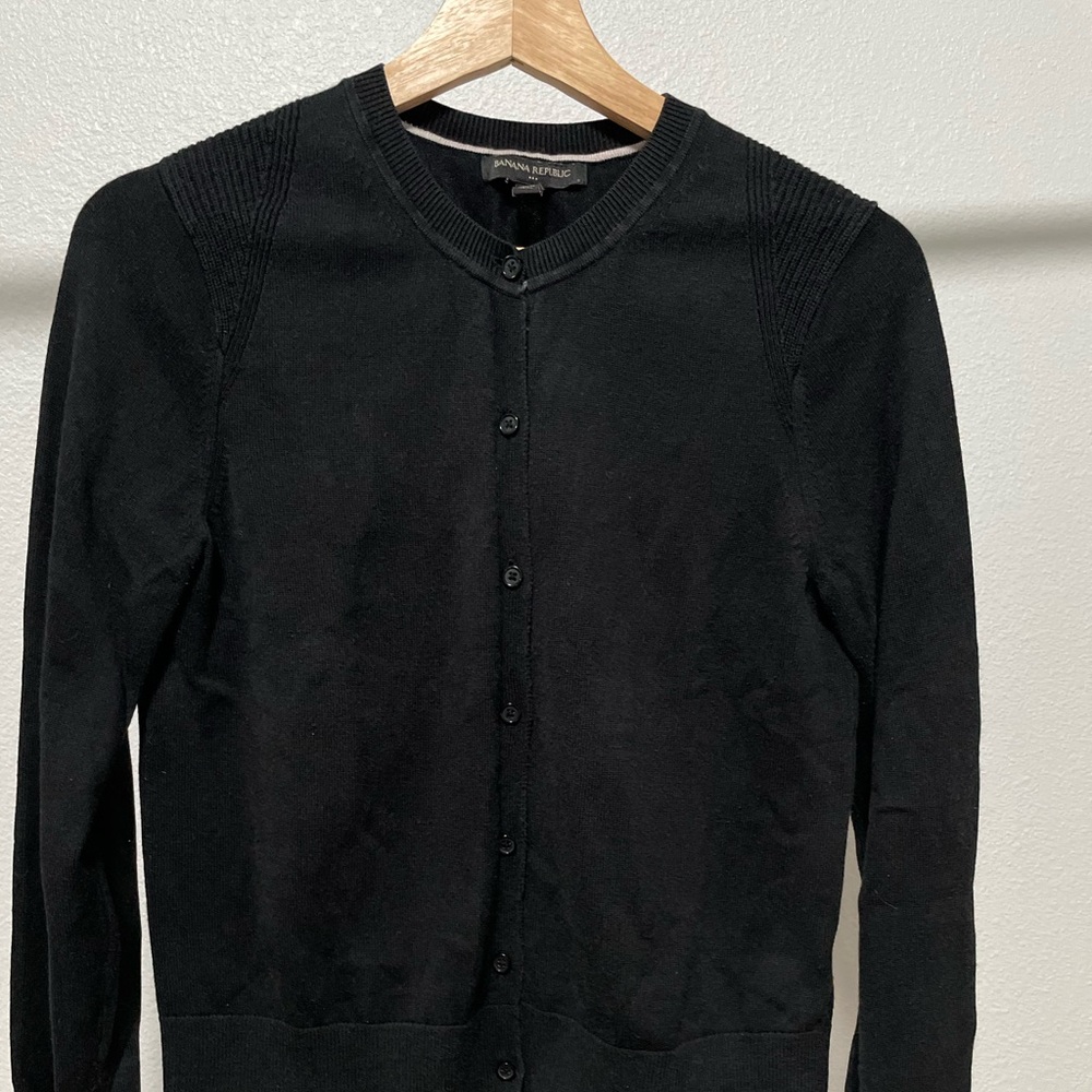WASHABLE FOREVER CREW-NECK CARDIGAN